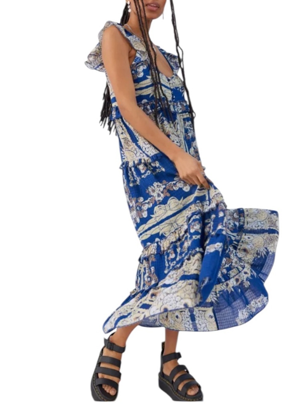 Urban Outfitters Magnolia Navy and Cream Floral Tiered Maxi Dress Medium